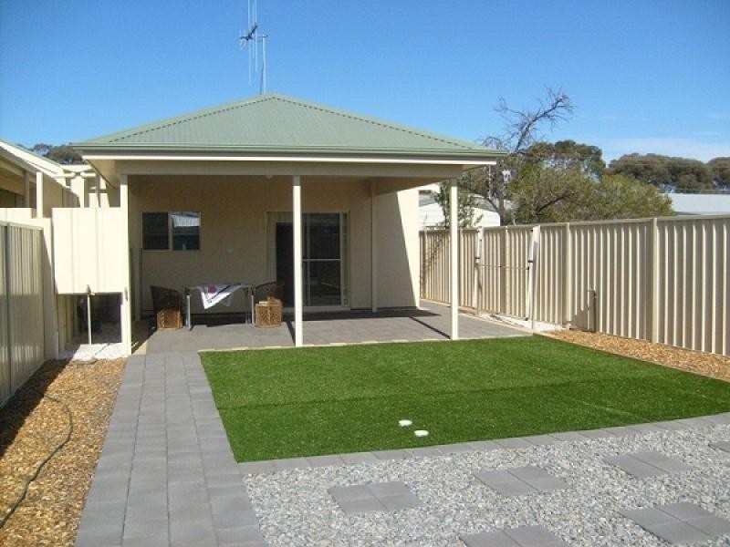 11 A Malaga Terrace, Berri SA 5343