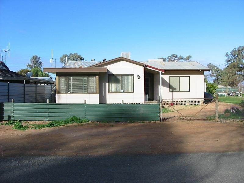 4 and 6 Mudge Street, Cobdogla SA 5346