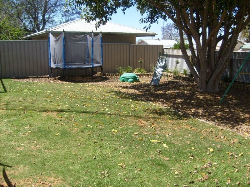 16 Wishart Street, Berri SA 5343