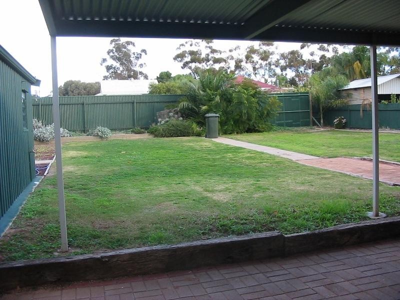 17 LAFFER STREET, Barmera SA 5345
