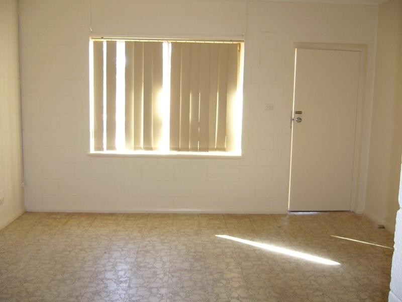 Unit 2 / 8 Eringa Avenue, Loxton SA 5333