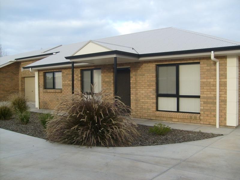 Unit 2 , 20 Sturt Street, Barmera SA 5345