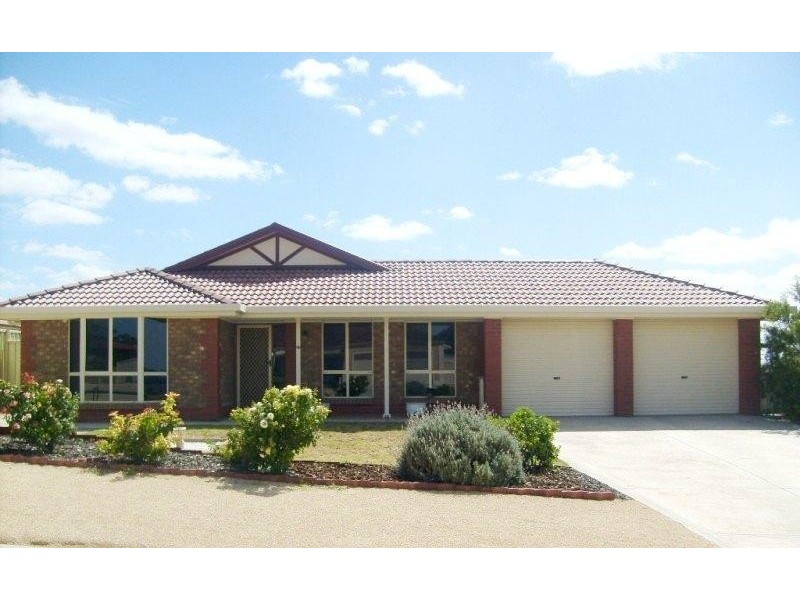 24 McLean Street, Berri SA 5343