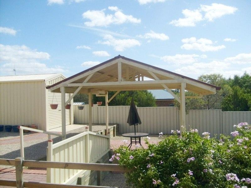 24 McLean Street, Berri SA 5343