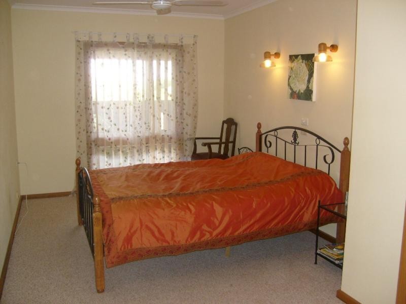 11 Hague Street, Barmera SA 5345