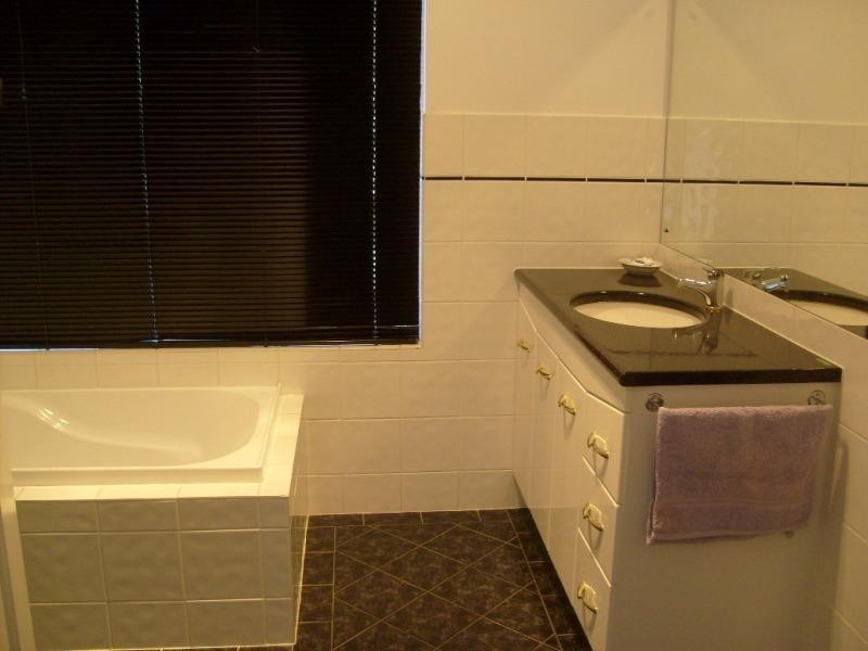 33 Lake Avenue, Barmera SA 5345