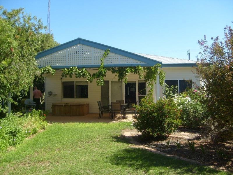 33 Lake Avenue, Barmera SA 5345