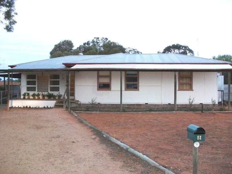 51 McGregor Street, Berri SA 5343