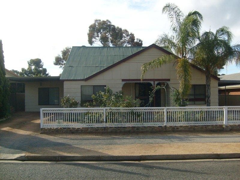 27 Muscat Avenue, Berri SA 5343