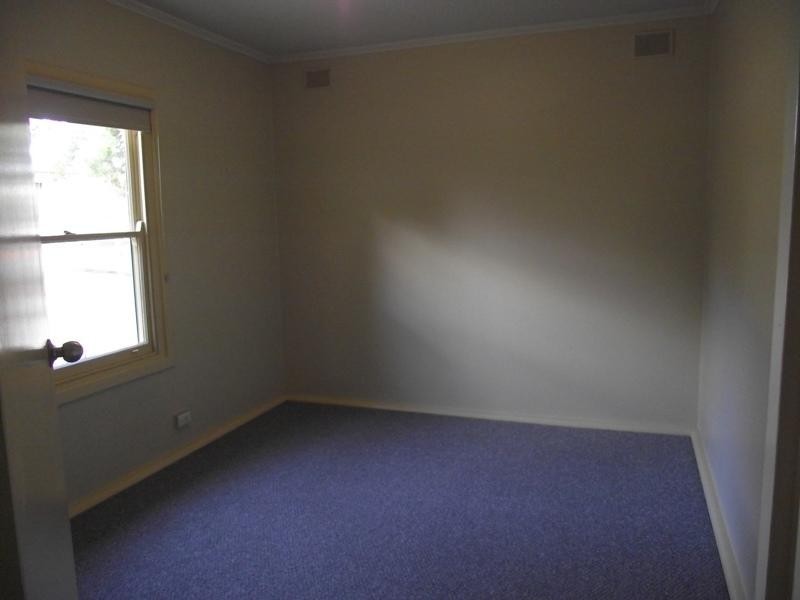 8 Bonnar Street, Barmera SA 5345