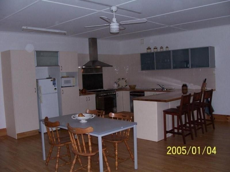 2 – 4 Smith Street, Cadell SA 5321