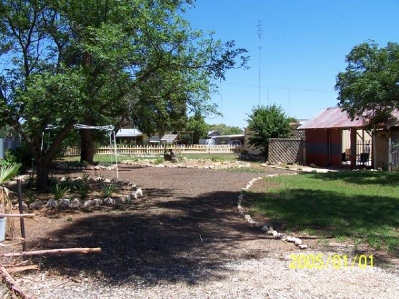 2 – 4 Smith Street, Cadell SA 5321