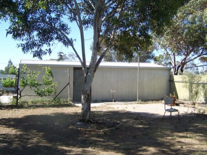 8 Egerton Street, Blanchetown SA 5357