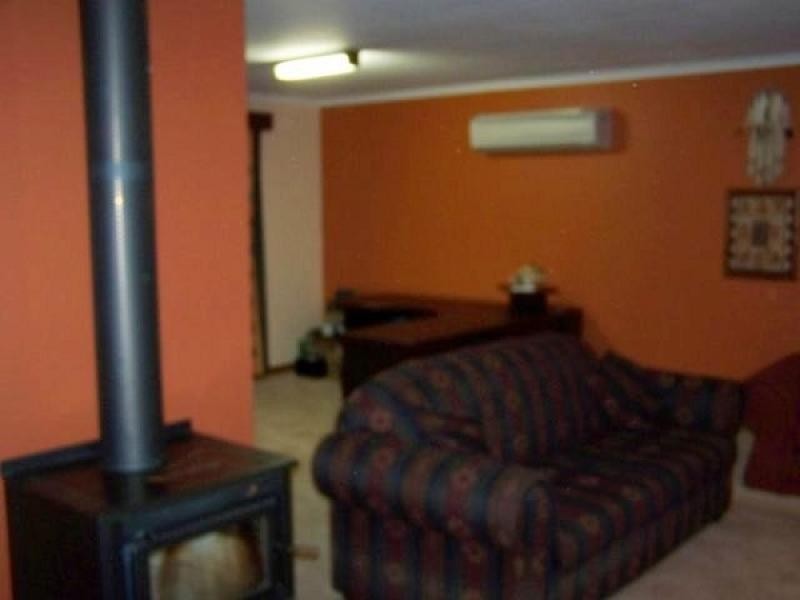 2 Eleventh Street, Morgan SA 5320