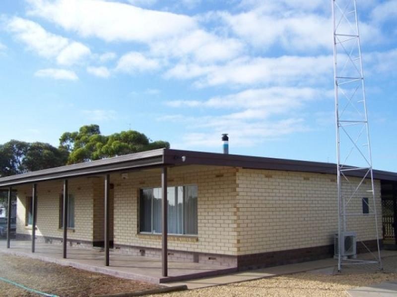 2 Eleventh Street, Morgan SA 5320