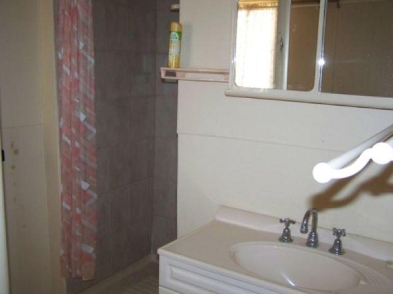 123 Armstrong Street, Blanchetown SA 5357