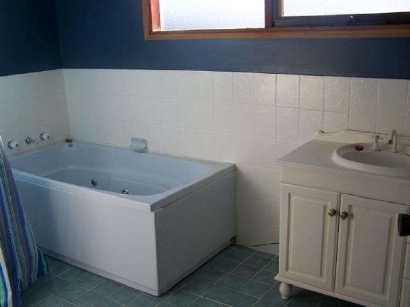 25 Fifth Street, Morgan SA 5320