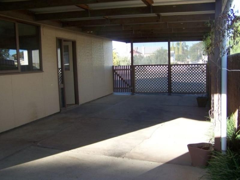 25 Fifth Street, Morgan SA 5320