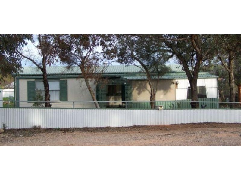 14 Third Street, Morgan SA 5320
