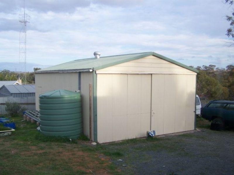 14 Third Street, Morgan SA 5320
