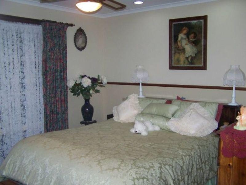 8 Federal Street, Morgan SA 5320