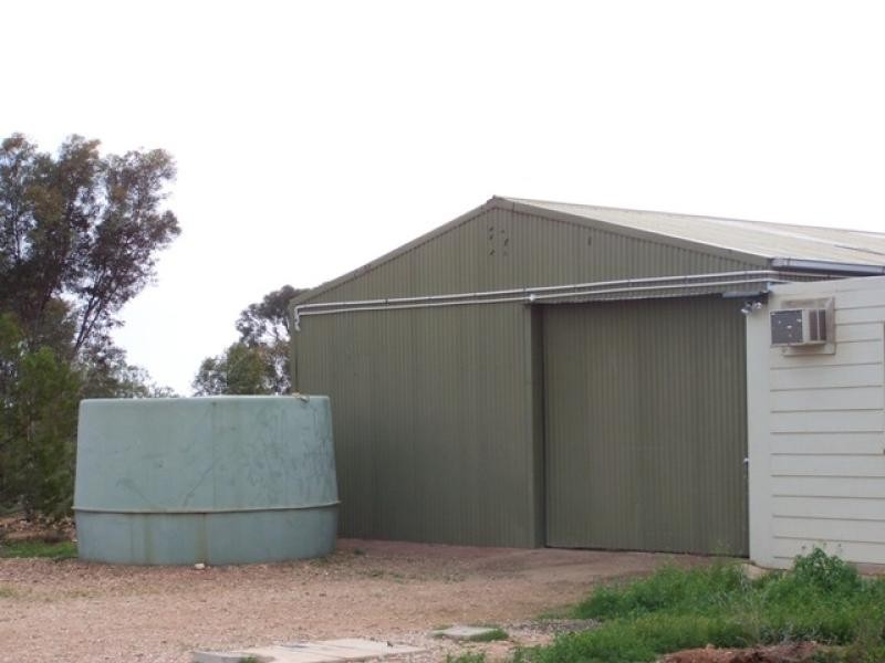 Section 76 Cemetery Road, Morgan SA 5320