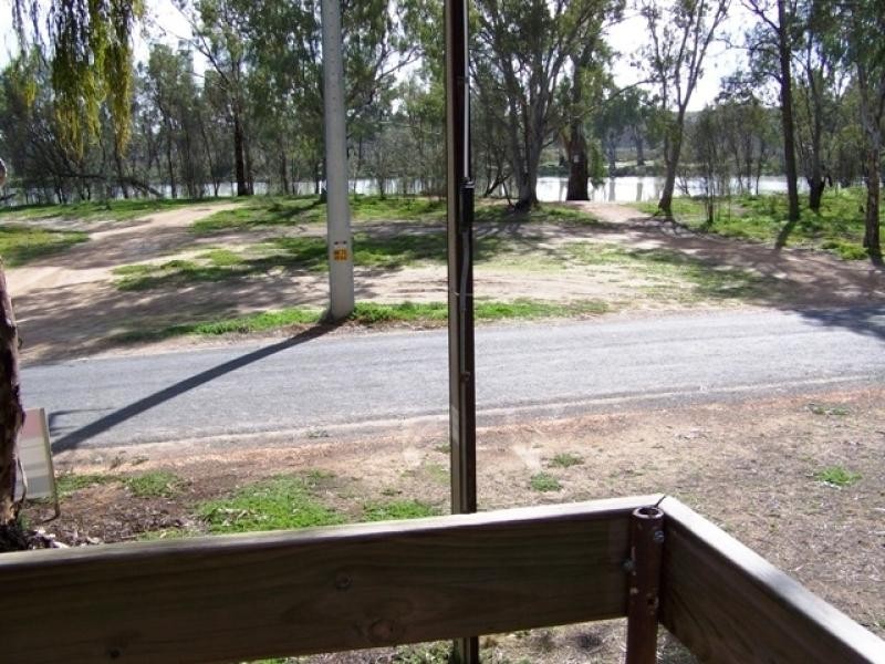 115 McPhee Avenue, Blanchetown SA 5357