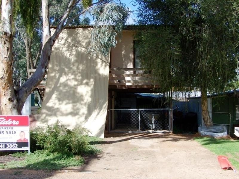 115 McPhee Avenue, Blanchetown SA 5357