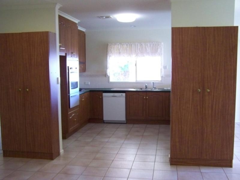 4 Mary Starr Drive, Waikerie SA 5330