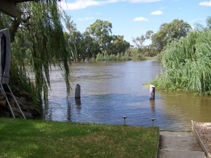 Lot 149 McPhee Avenue, Blanchetown SA 5357