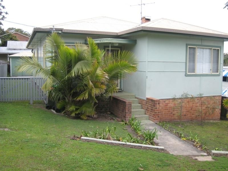 1 McIntyre St, South West Rocks NSW 2431