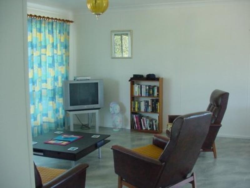 13 Straight Street, Hat Head NSW 2440