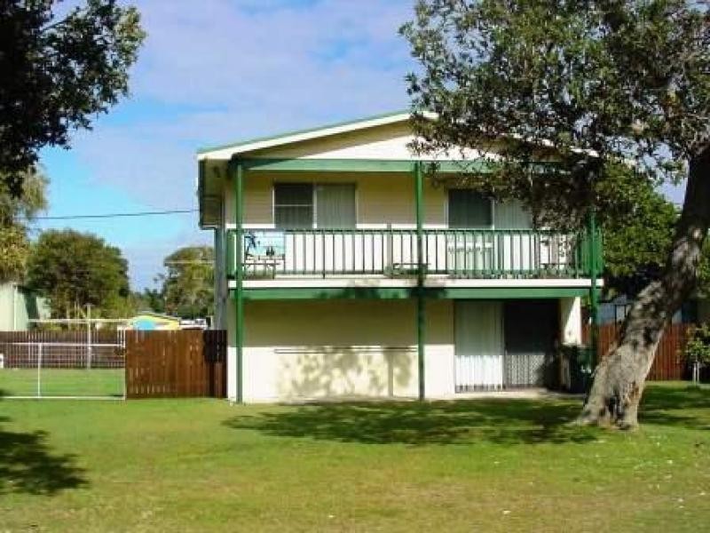 44 Bay Street, Hat Head NSW 2440