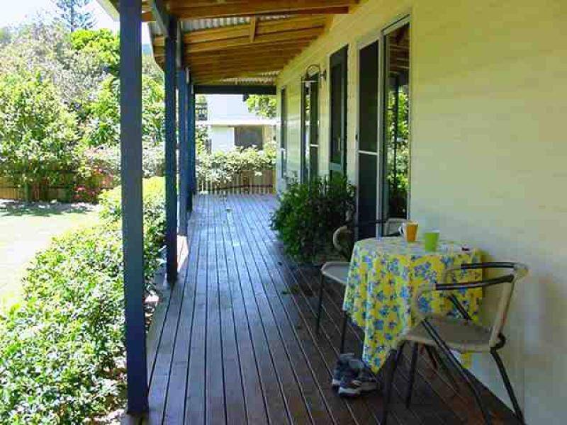 48 BAY ST, Hat Head NSW 2440