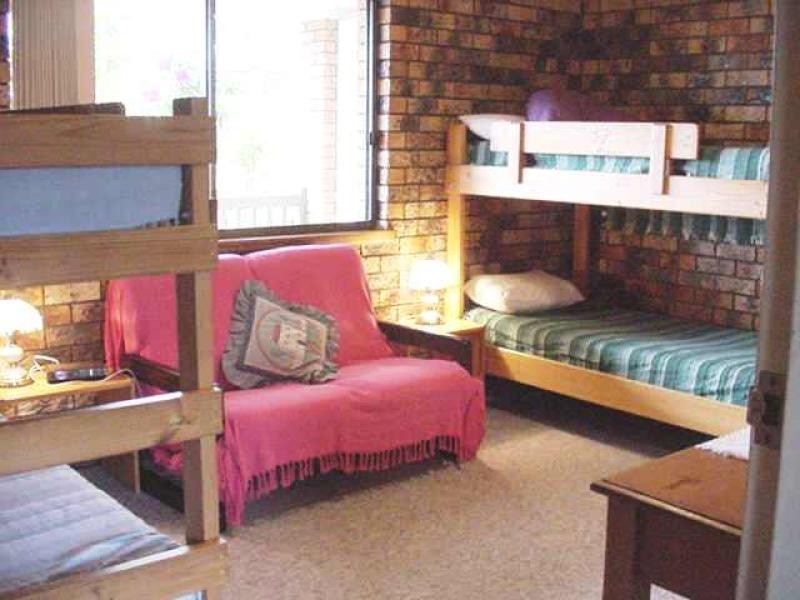 2/5 LANDSBOROUGH STREET, South West Rocks NSW 2431