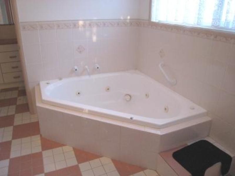 6 Dolphin Cres, South West Rocks NSW 2431