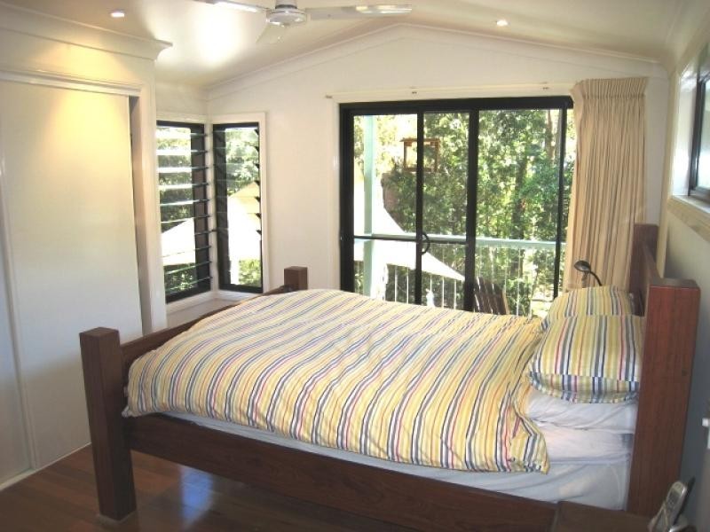 35 Russell St, Arakoon NSW 2431