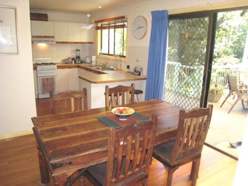 35 Russell St, Arakoon NSW 2431