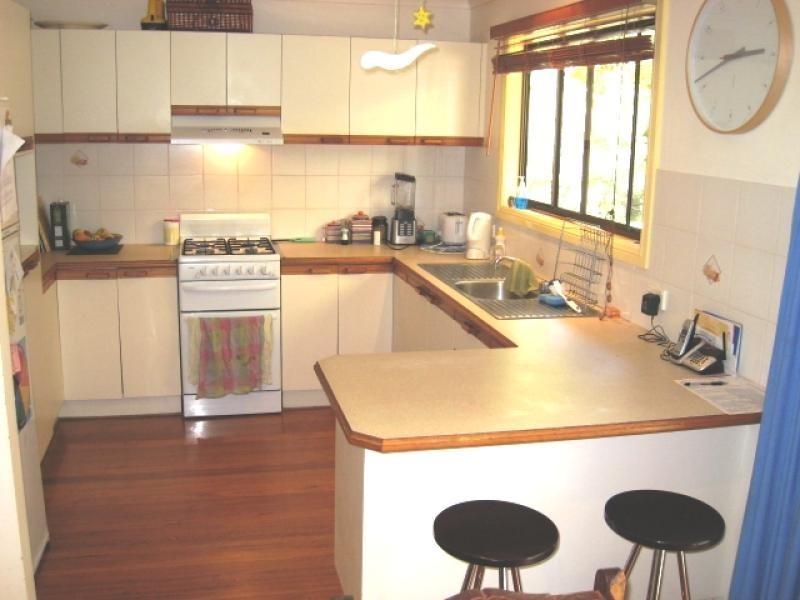 35 Russell St, Arakoon NSW 2431