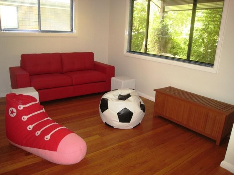 35 Russell St, Arakoon NSW 2431