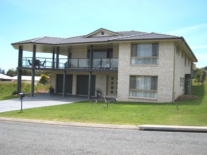 3 Grandview Pl, South West Rocks NSW 2431
