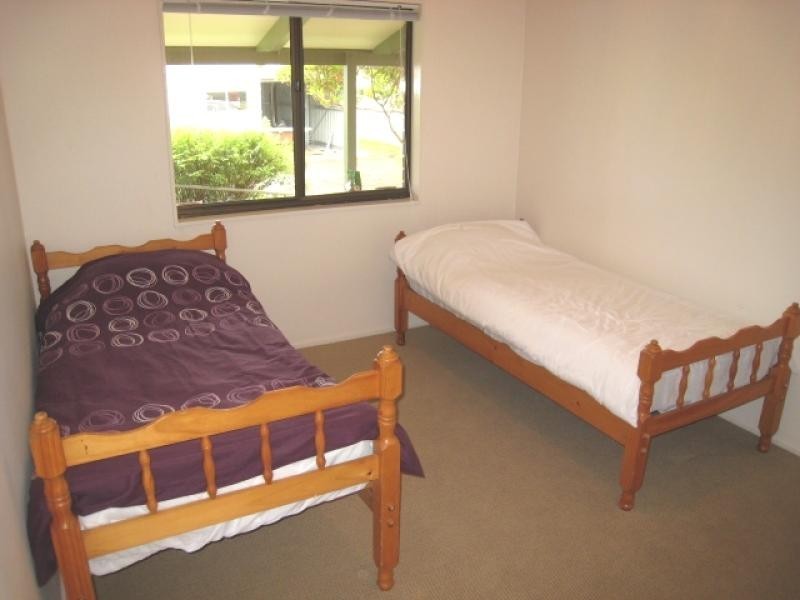 18 Straight Street, Hat Head NSW 2440