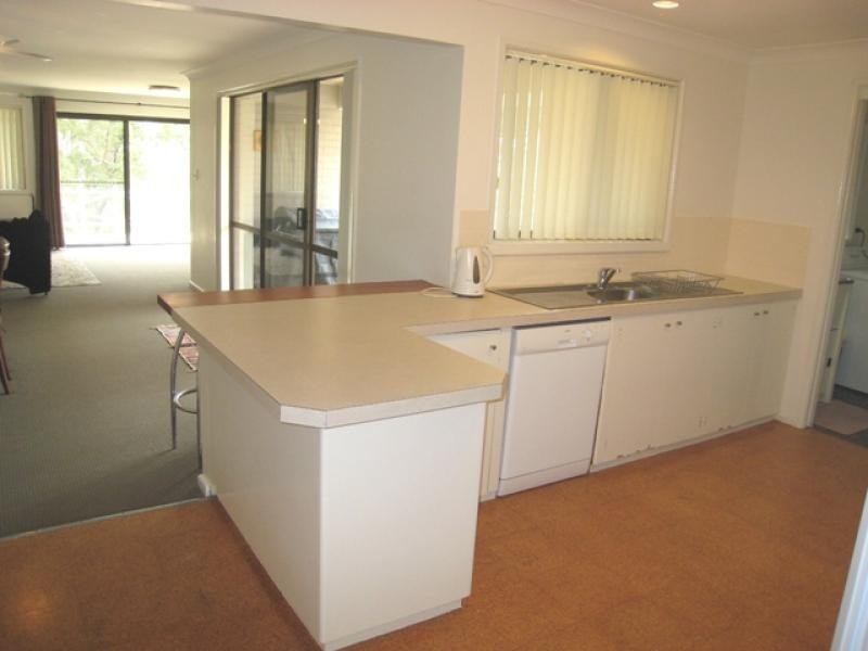 61 Cardwell Street, Arakoon NSW 2431