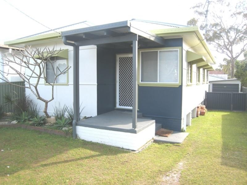 30 Mcintyre St, South West Rocks NSW 2431