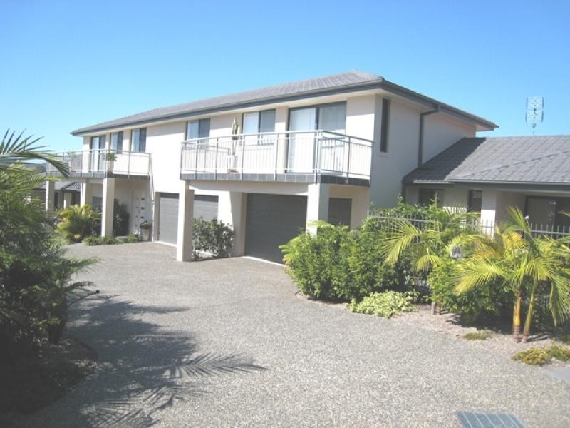 Unit 2/83 Mitchell St, South West Rocks NSW 2431