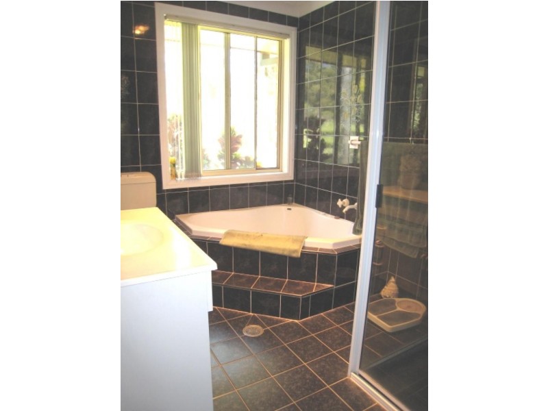 24 Cabbage Tree Lane, Arakoon NSW 2431