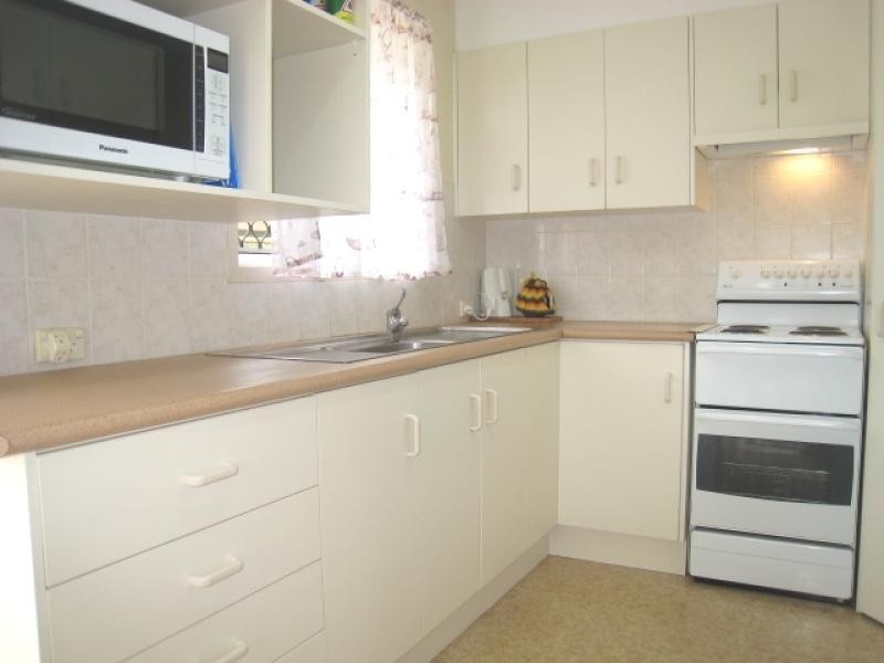 7 Creek St, Hat Head NSW 2440