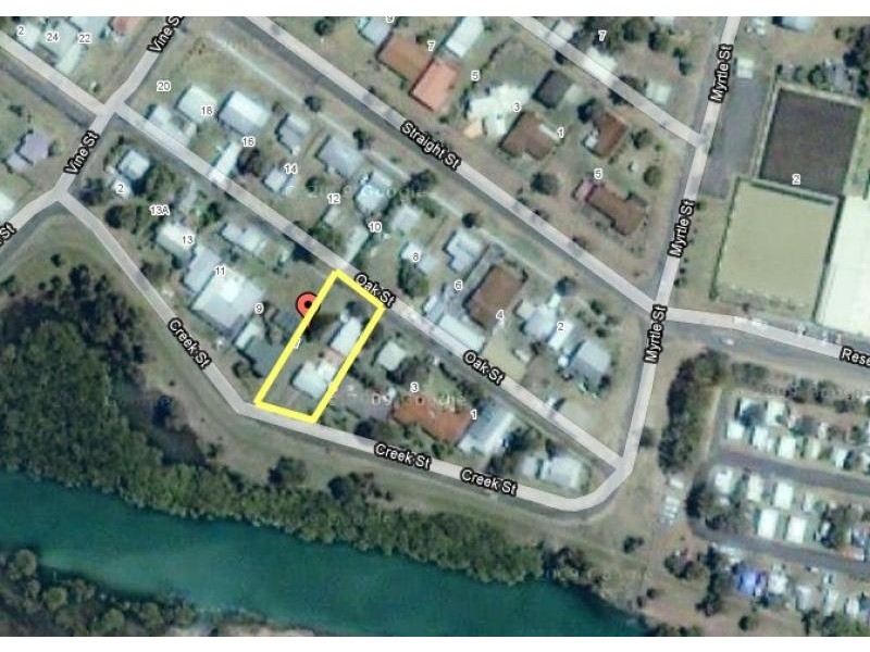 7 Creek St, Hat Head NSW 2440