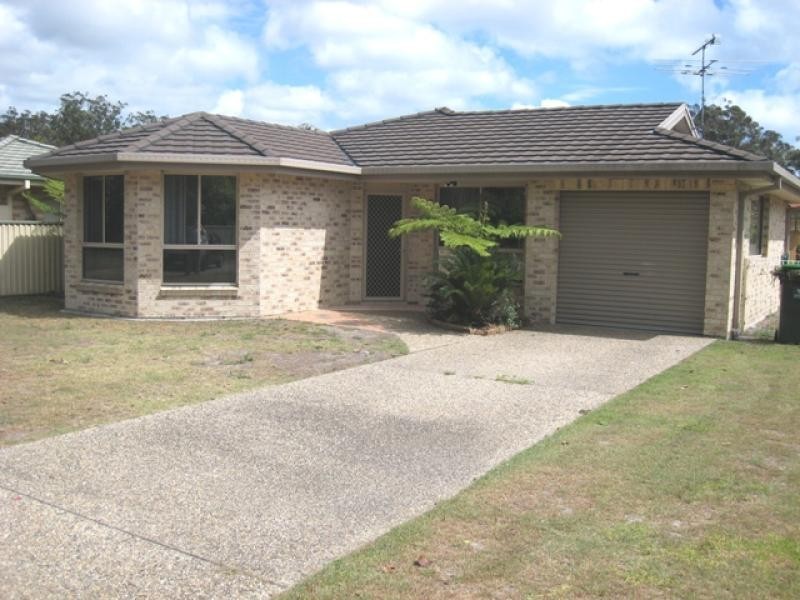 28 Herbert Appleby Cct, South West Rocks NSW 2431