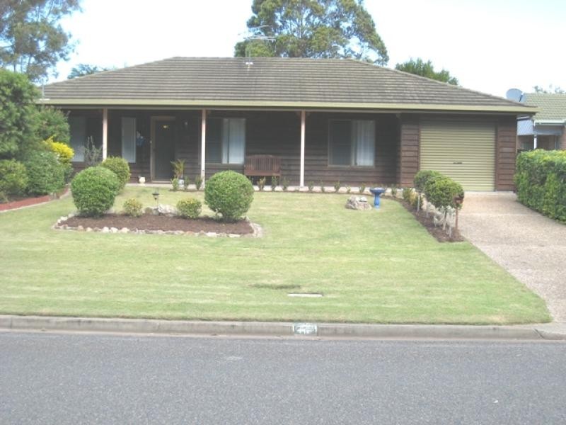 10 Lindsay Noonan Dr, South West Rocks NSW 2431